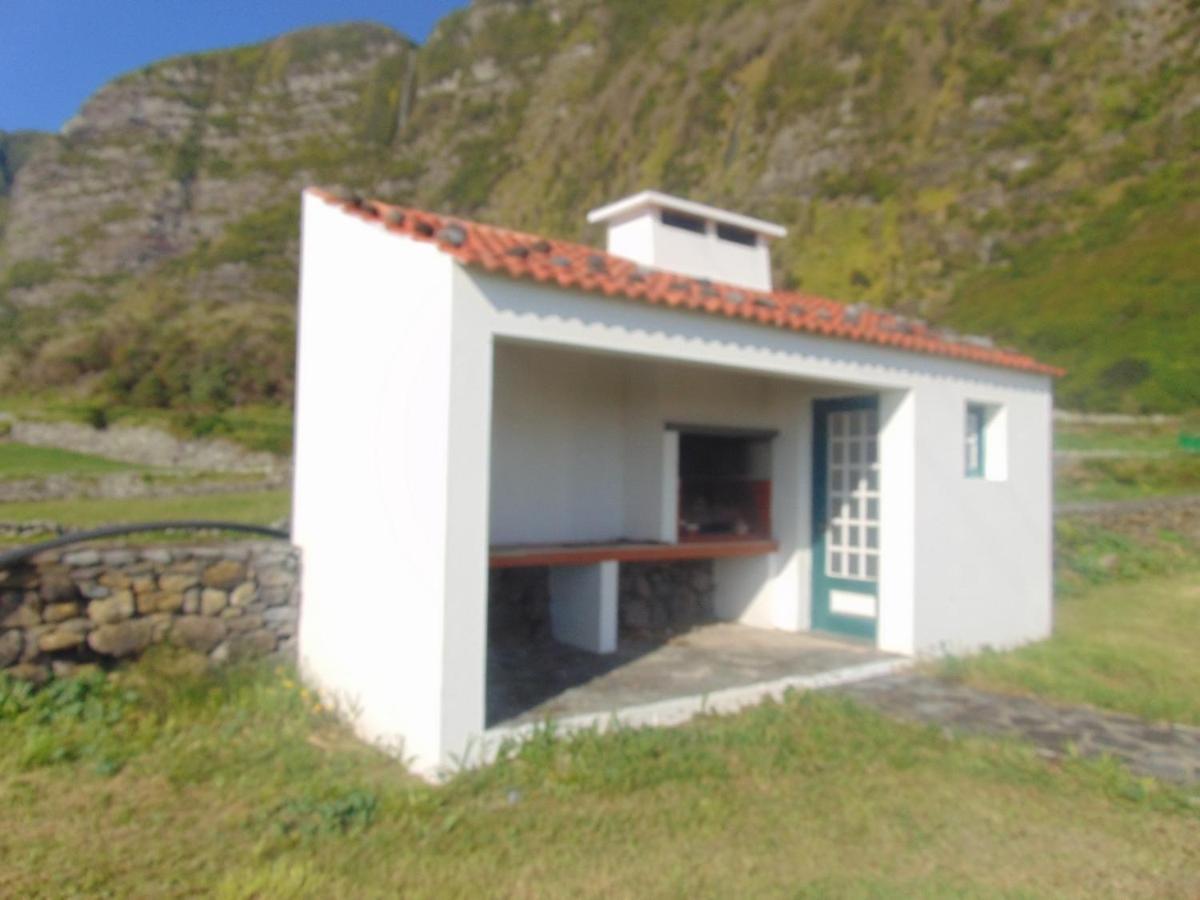 Вілла Casas Da Cascata Lajes das Flores Екстер'єр фото